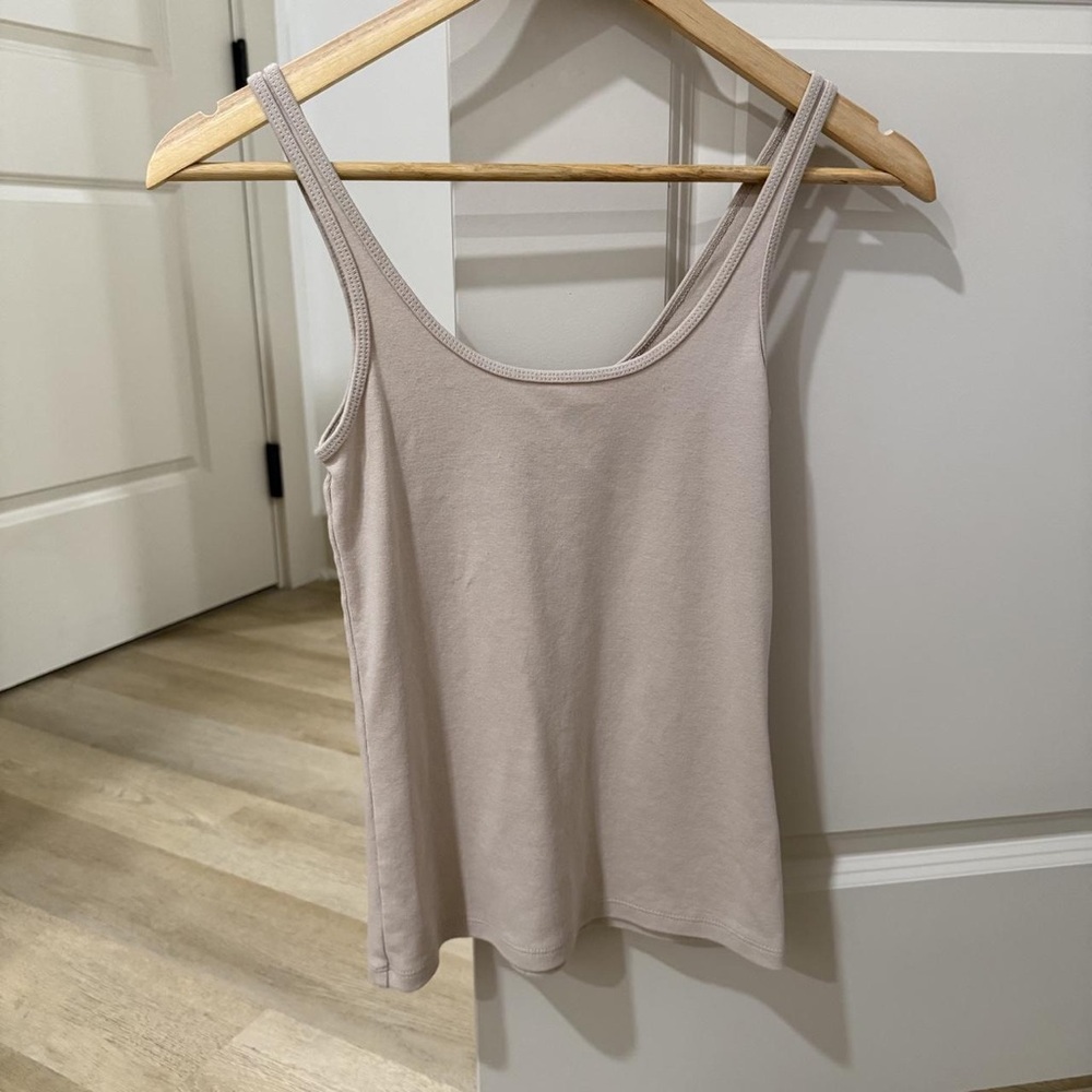 a new day Women's Scoop Neck Tank Top in Light Taupe